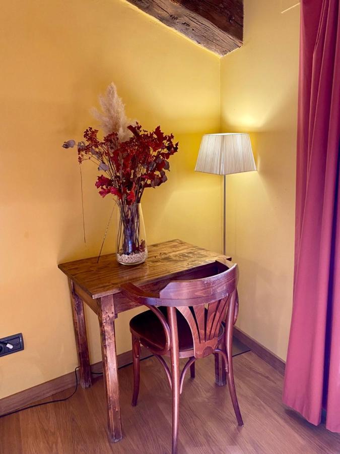 Campalans Hotel Rural Bungalows Mobilhomes Borredá Buitenkant foto