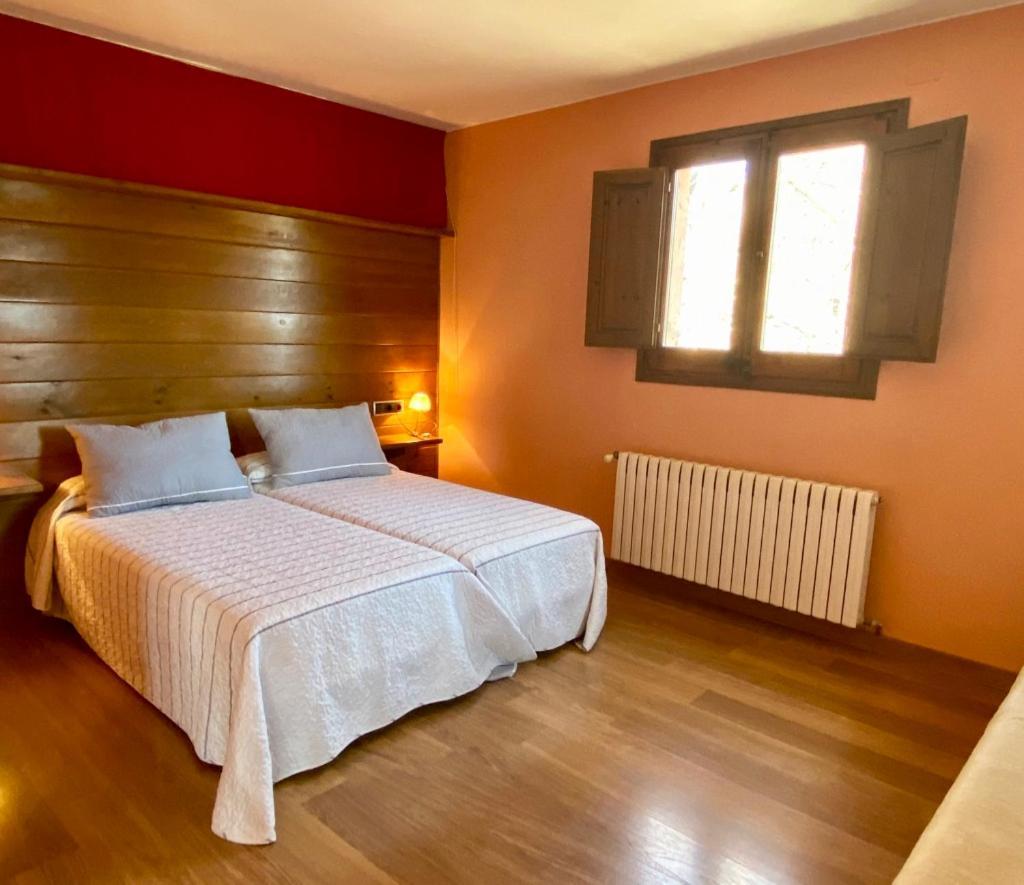 Campalans Hotel Rural Bungalows Mobilhomes Borredá Buitenkant foto