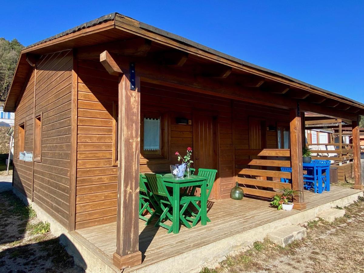 Campalans Hotel Rural Bungalows Mobilhomes Borredá Buitenkant foto