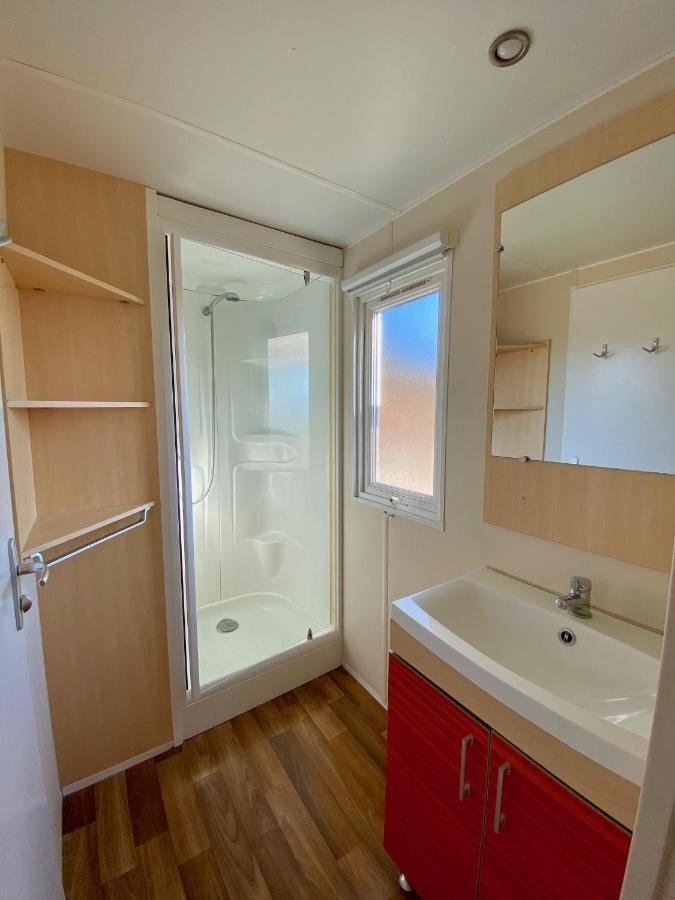 Campalans Hotel Rural Bungalows Mobilhomes Borredá Buitenkant foto