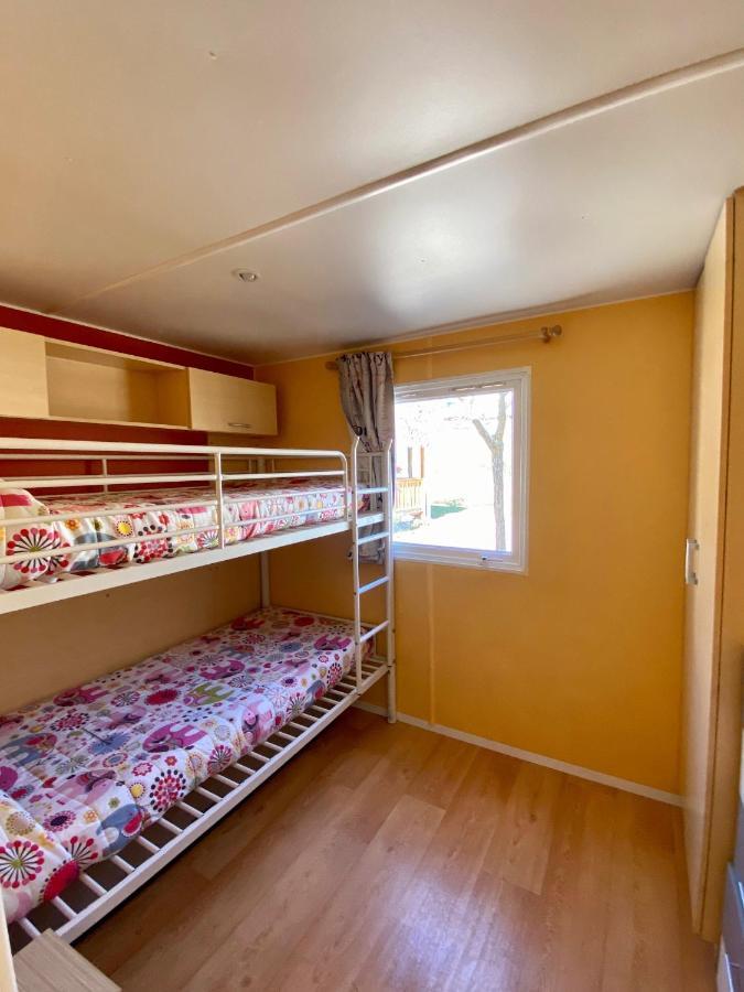 Campalans Hotel Rural Bungalows Mobilhomes Borredá Buitenkant foto
