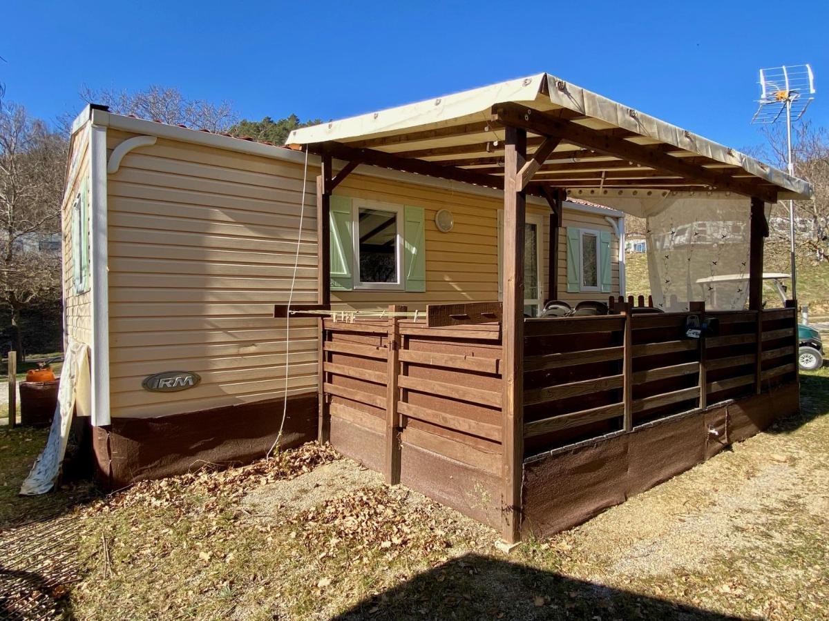 Campalans Hotel Rural Bungalows Mobilhomes Borredá Buitenkant foto